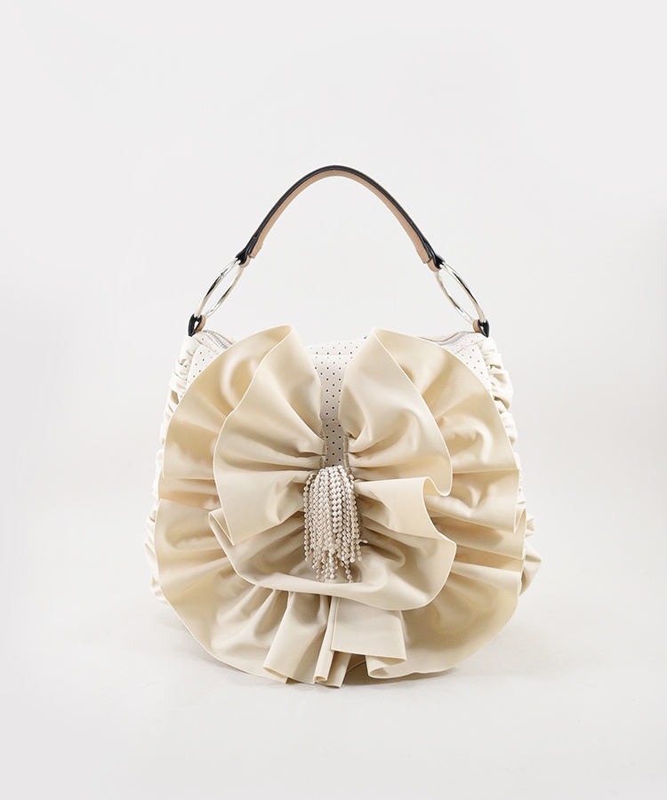 Natalie【ナタリー】ビッグカメリアスタッズショルダーバッグ