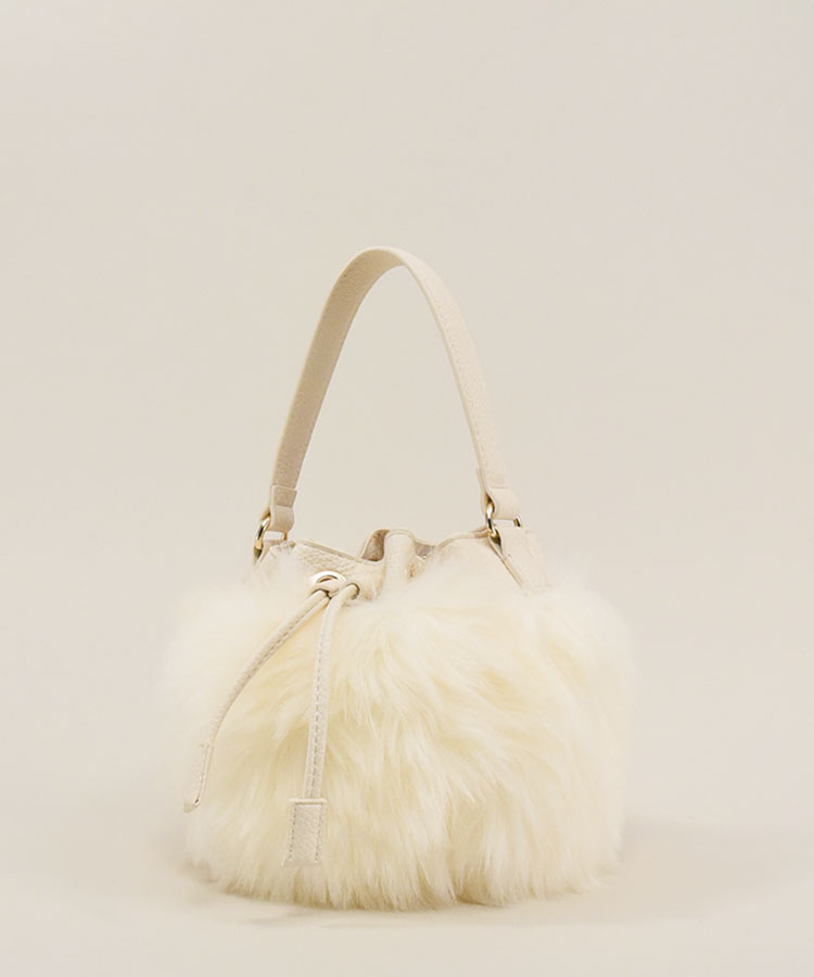 ファードロストバッグ