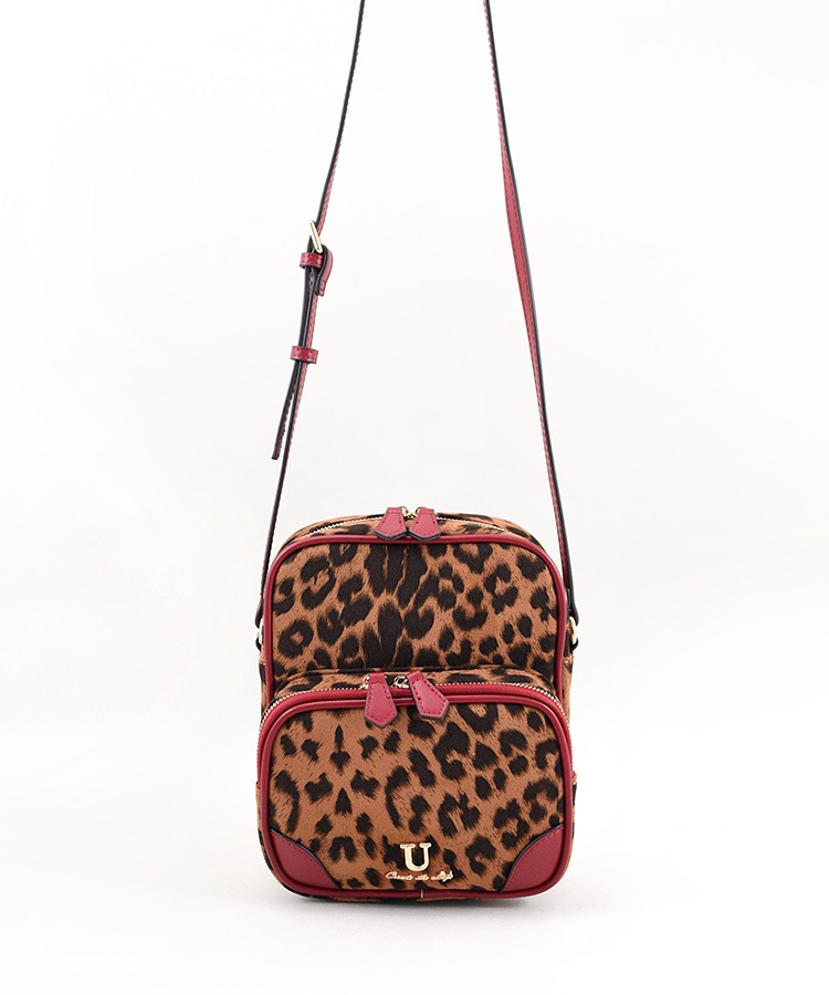 Multi poche【ムルティ ポッシュ】ジャガードショルダーバッグ